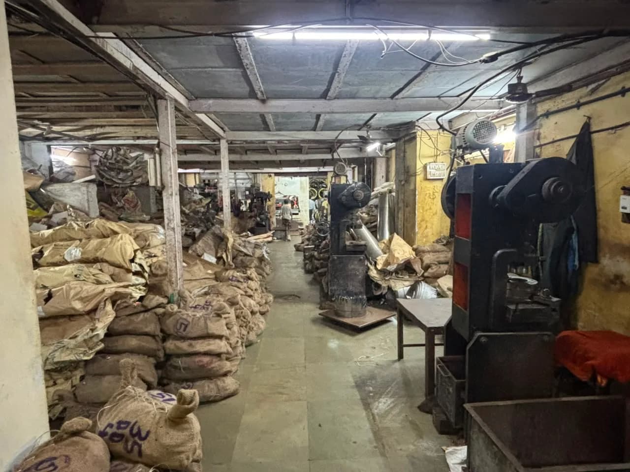 Priti Metal Works workshop, photo 7